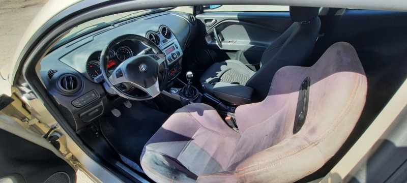 Alfa Romeo MiTo 1.4  Turbo, снимка 9 - Автомобили и джипове - 45089020