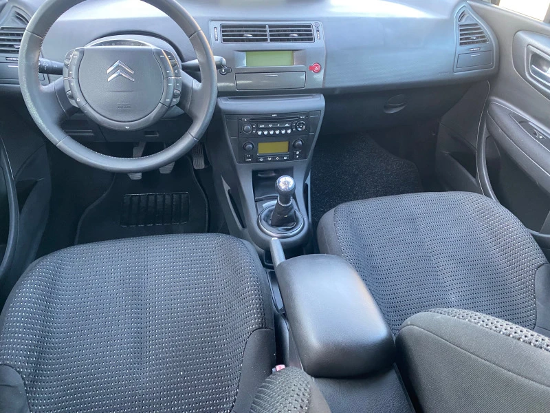 Citroen C4 1.6i 109kc., снимка 8 - Автомобили и джипове - 46516721