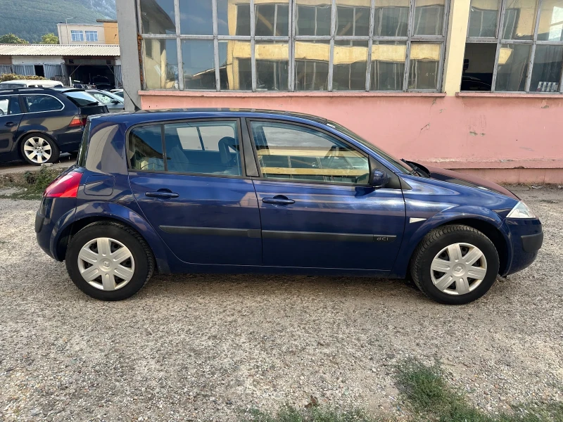 Renault Megane 1.5dCi, снимка 8 - Автомобили и джипове - 47125287