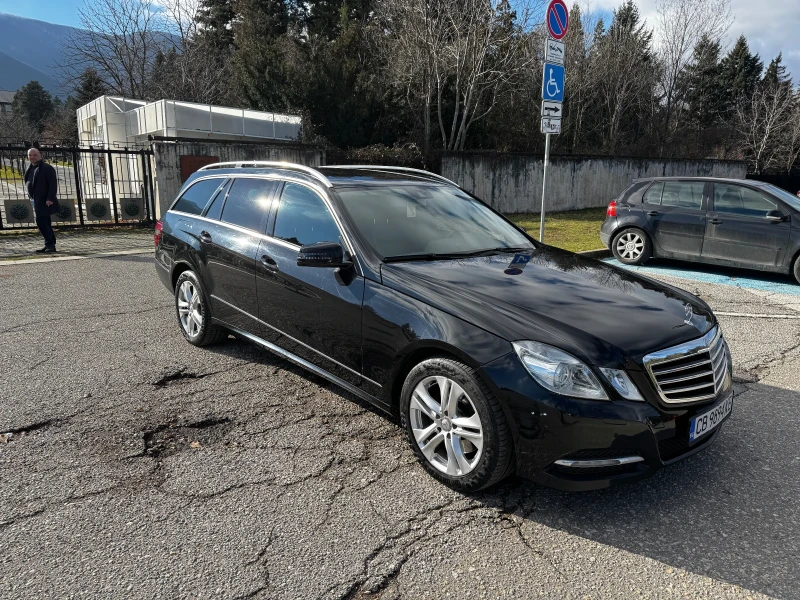 Mercedes-Benz E 250 4 matic , снимка 1 - Автомобили и джипове - 48372120