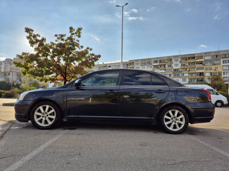Toyota Avensis 1.8i LPG/АГУ 130кс, снимка 6 - Автомобили и джипове - 52551600