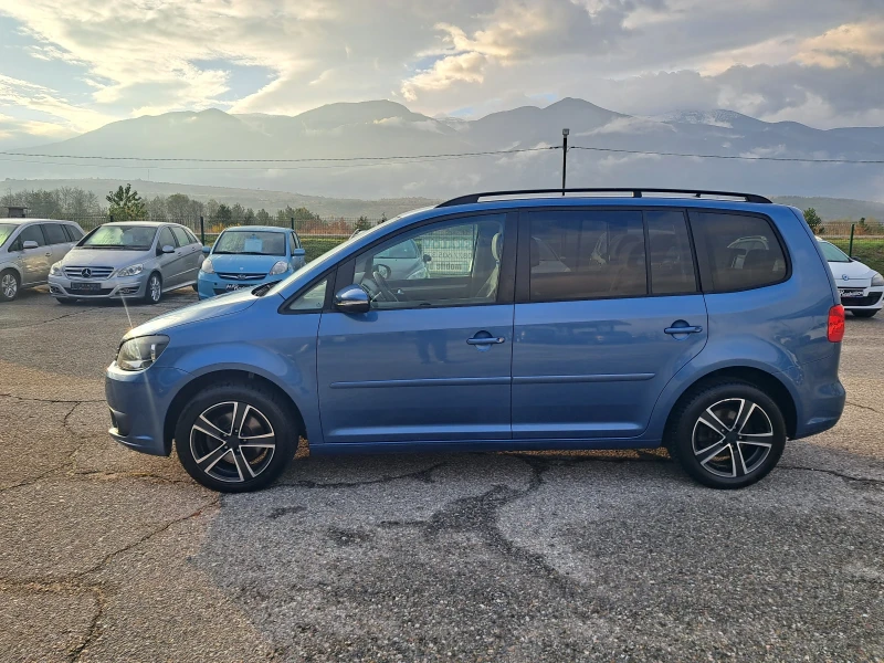 VW Touran 1, 6 tdi DSG, снимка 8 - Автомобили и джипове - 52096392
