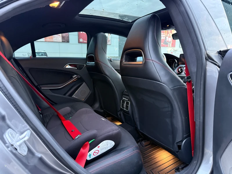 Mercedes-Benz CLA 45 AMG, снимка 12 - Автомобили и джипове - 53089271