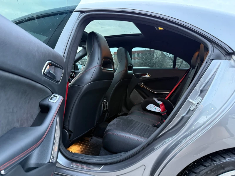 Mercedes-Benz CLA 45 AMG, снимка 7 - Автомобили и джипове - 53089271