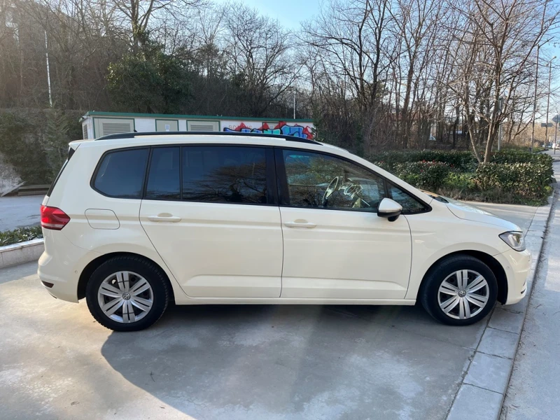 VW Touran 2.0 TDI SCR DSG, снимка 3 - Автомобили и джипове - 53143372
