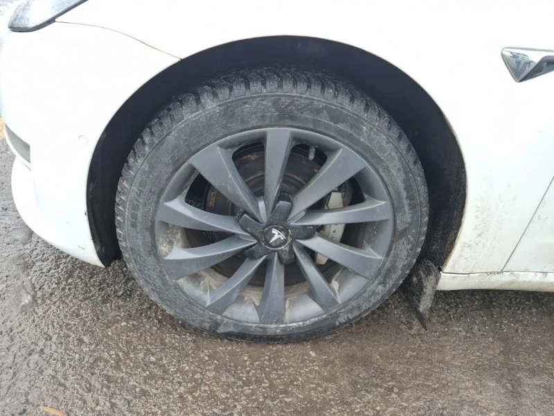 Tesla Model 3 * LONG RANGE BATTERY * CARFAX * БЕЗ ПЪРВОНАЧАЛНА В, снимка 6 - Автомобили и джипове - 53161525