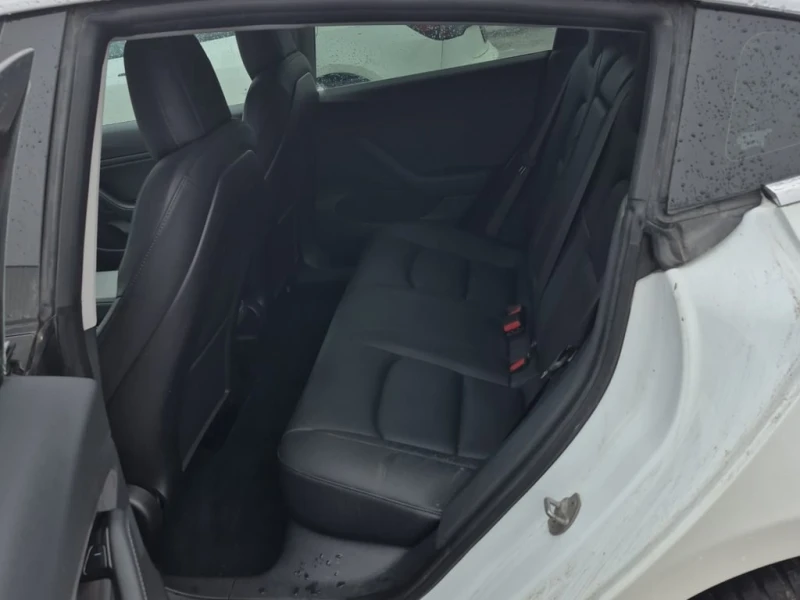 Tesla Model 3 * LONG RANGE BATTERY * CARFAX * БЕЗ ПЪРВОНАЧАЛНА В, снимка 13 - Автомобили и джипове - 53161525