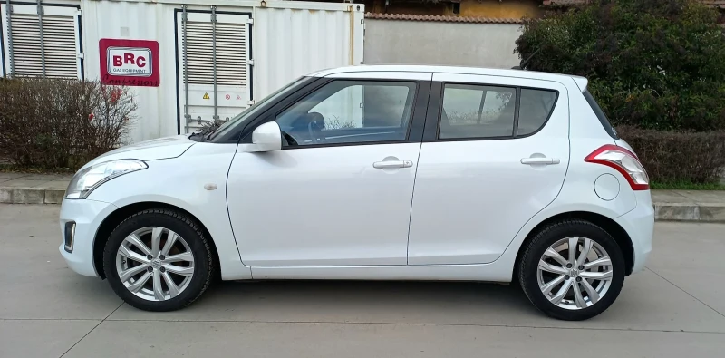 Suzuki Swift 1.2i 94ps, снимка 8 - Автомобили и джипове - 53263897