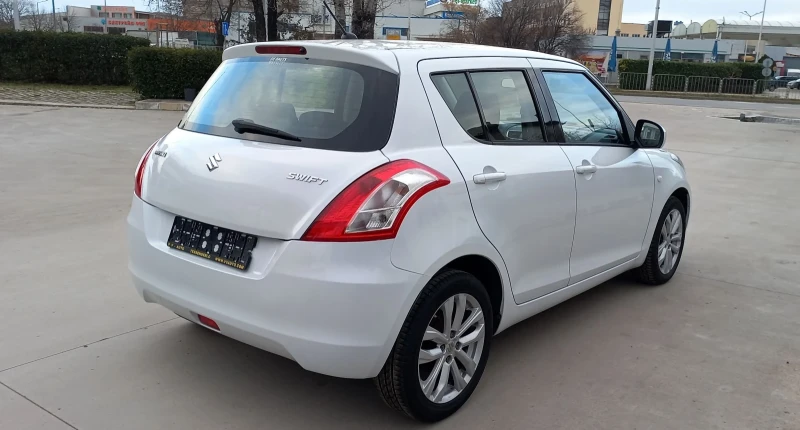 Suzuki Swift 1.2i 94ps, снимка 5 - Автомобили и джипове - 53263897