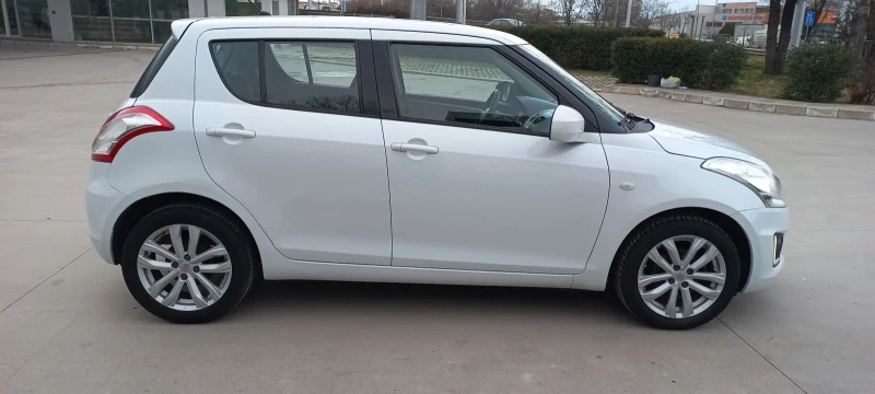 Suzuki Swift 1.2i 94ps, снимка 4 - Автомобили и джипове - 53263897