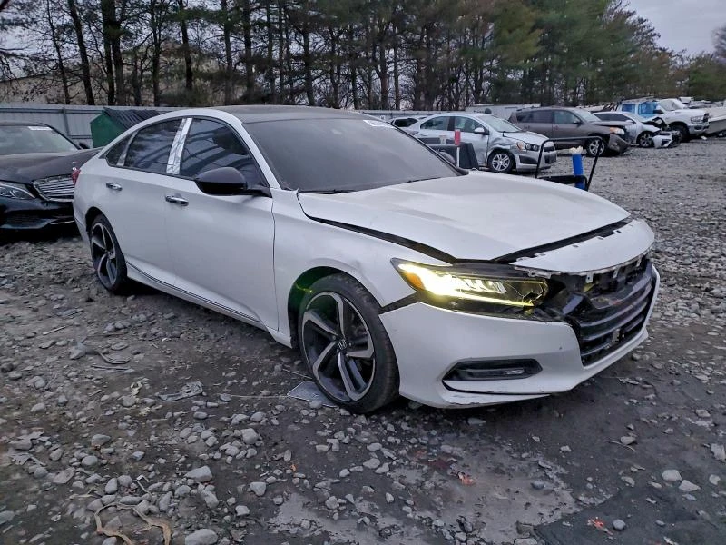 Honda Accord 1.5L 4 Front-wheel Drive - изображение 7