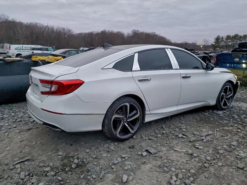 Honda Accord 1.5L 4 Front-wheel Drive - изображение 6