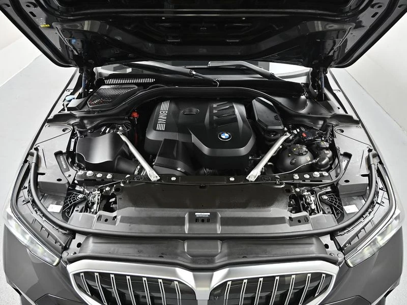 BMW 530 530i xDrive M Sport| 248�.�.| ���.��������� | Mobile.bg � ����������� 8