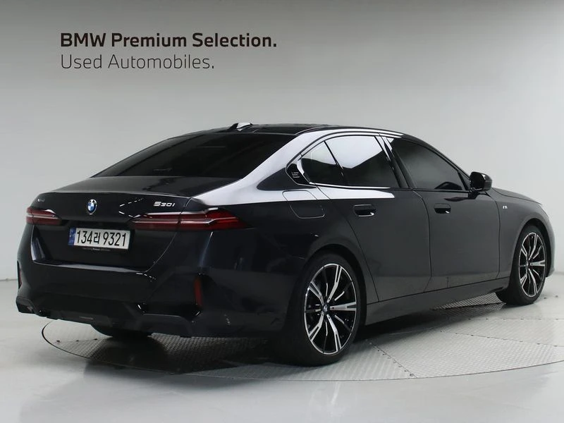 BMW 530 530i xDrive M Sport| 248�.�.| ���.��������� | Mobile.bg � ����������� 4