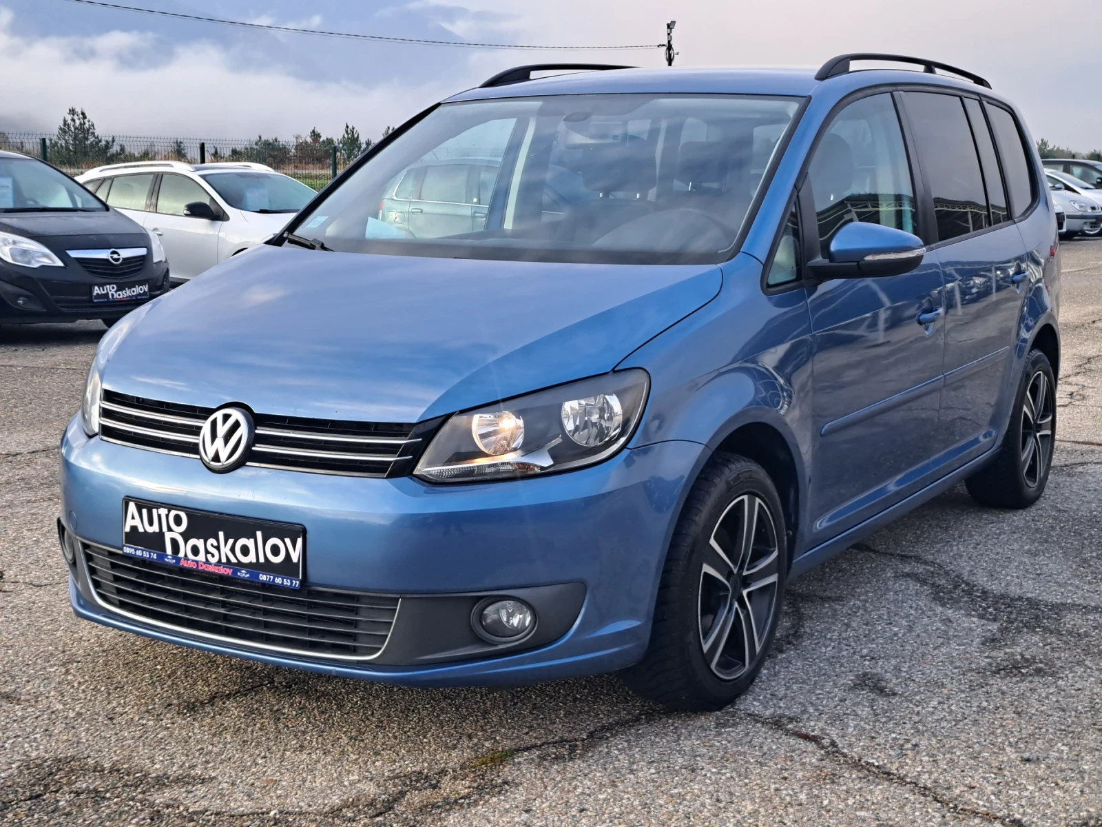 VW Touran 1, 6 tdi DSG, снимка 1