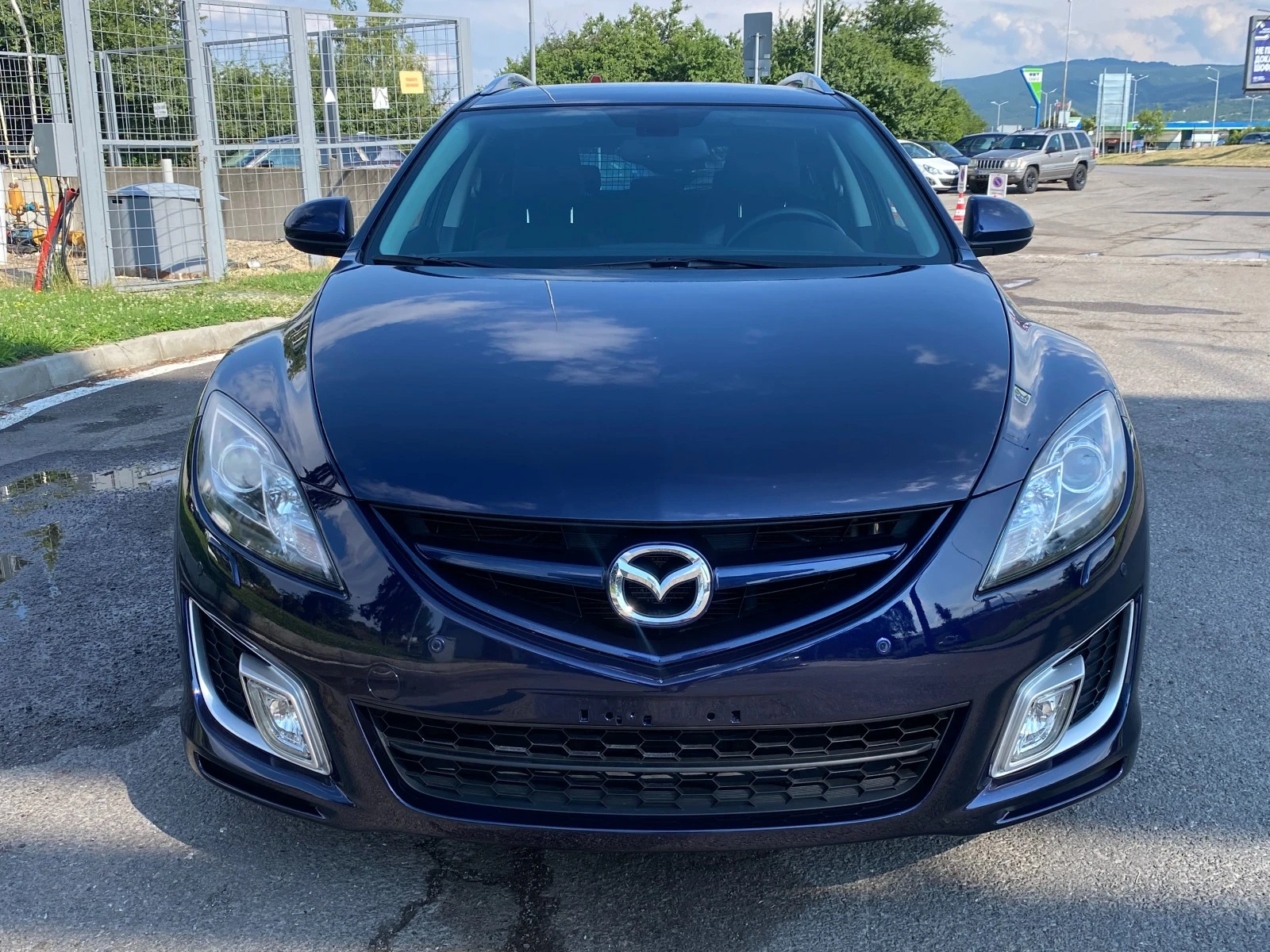 Mazda 6 2.5i/КОЖА/ПОДГРЕВ/6СК/КEYLESS - изображение 2