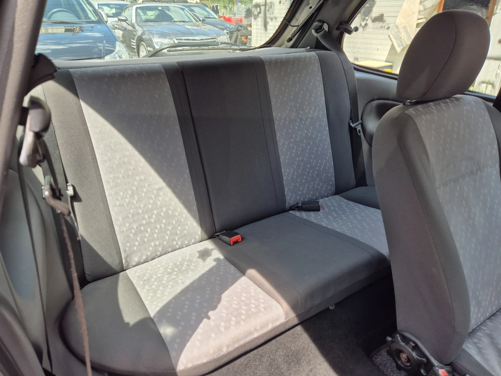 Ford Fiesta 1.8 DI 75k.c. - изображение 10