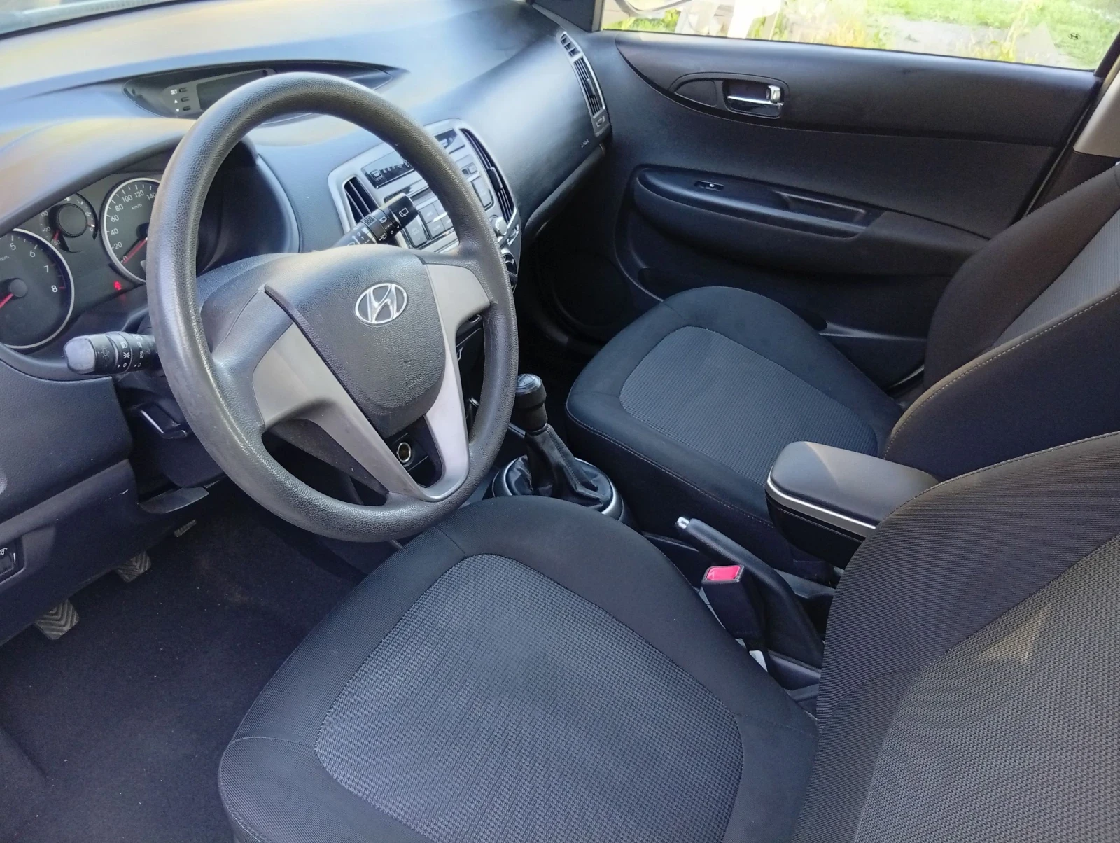 Hyundai I20 Бензин. Клима - изображение 3