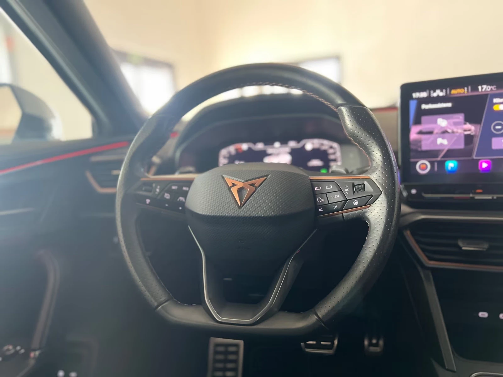 Cupra Formentor е-HYBRID/245HP/VZ/360/NAVI/ACC/LED/MEMORY/652v - изображение 7