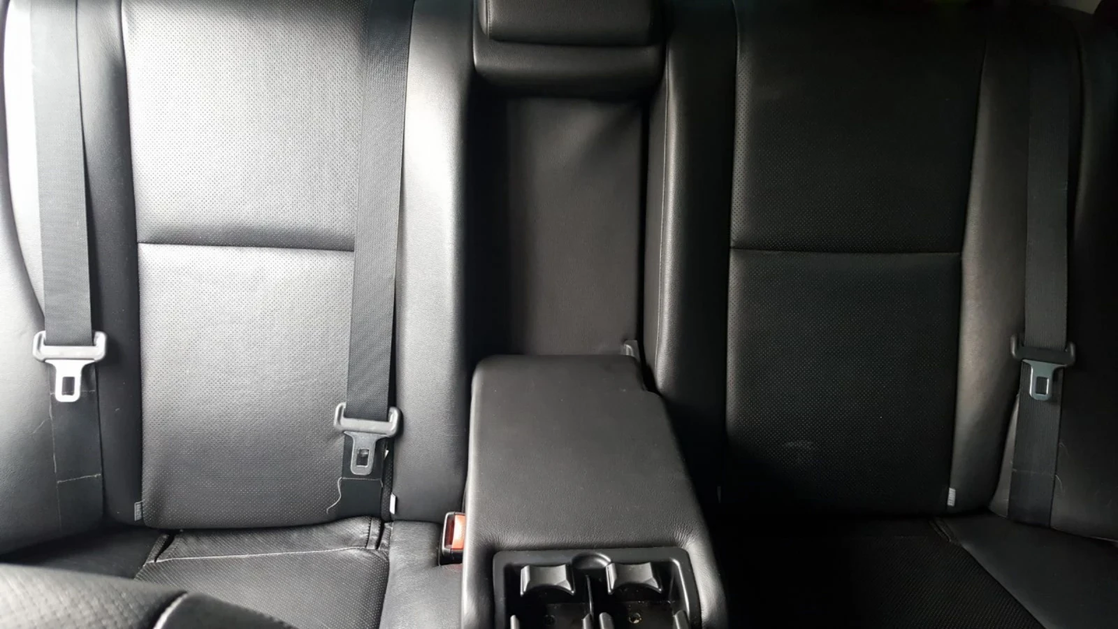 Toyota Avensis 1.8i LPG/��� 130�� | Mobile.bg � ����������� 11