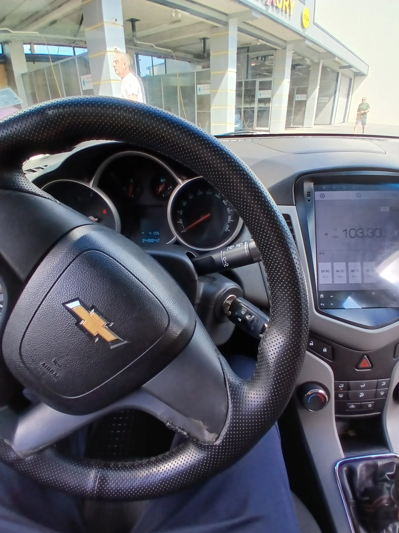 Chevrolet Cruze 1.6 - изображение 6