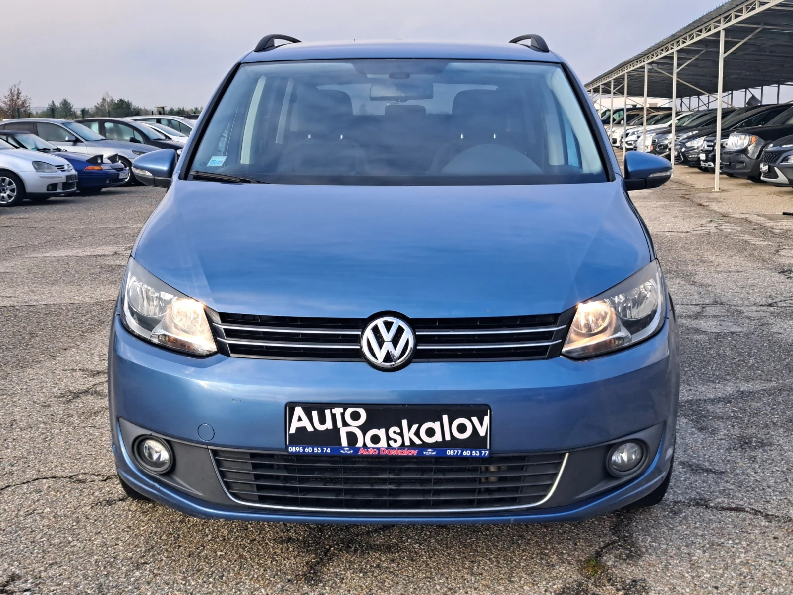 VW Touran 1, 6 tdi DSG - изображение 2