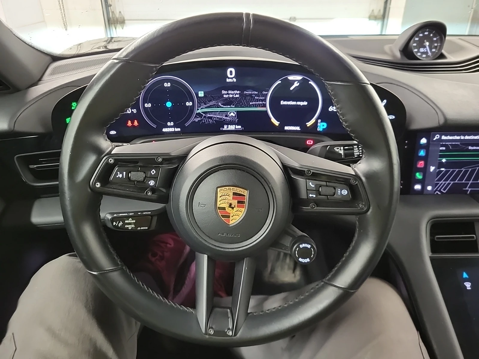 Porsche Taycan * 4S* CARFAX * БЕЗ ПЪРВОНАЧАЛНА ВНОСКА - изображение 9