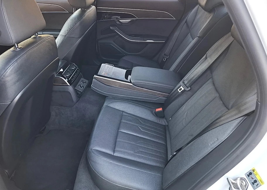 Audi A8 55 TFSI Quattro - изображение 9