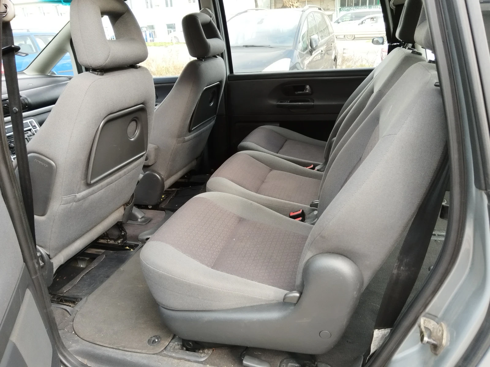 Ford Galaxy  - изображение 8