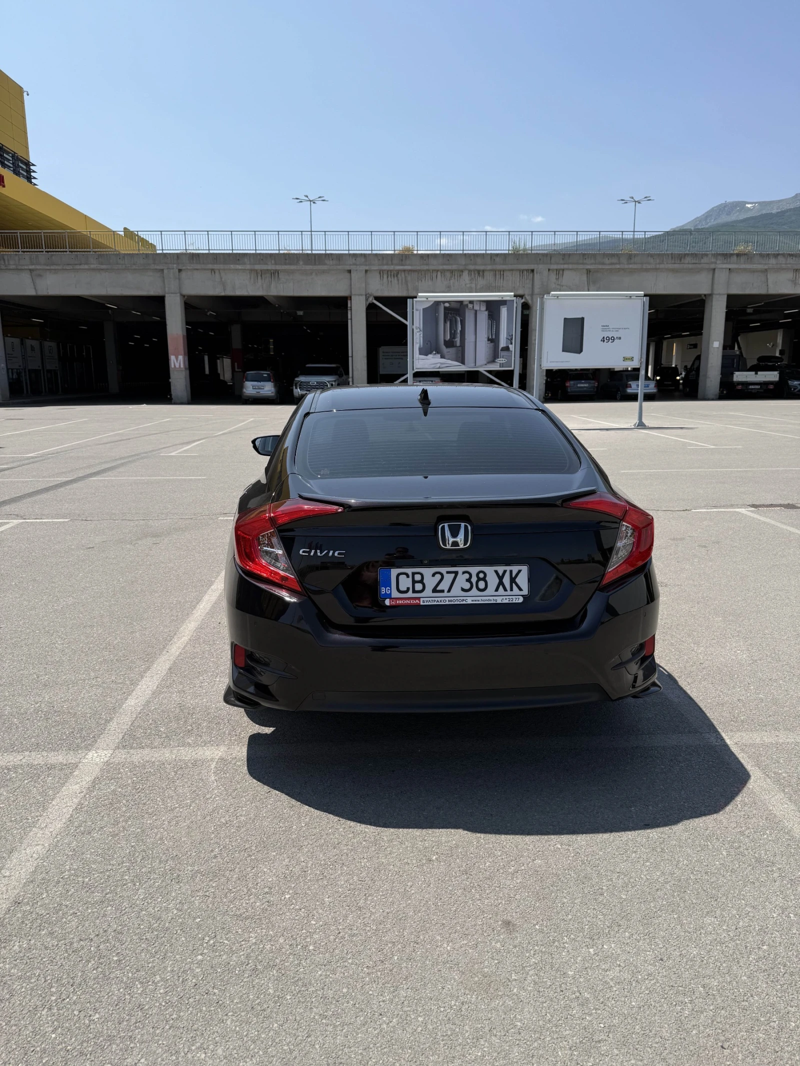 Honda Civic 1.5 VTEC Turbo - изображение 2