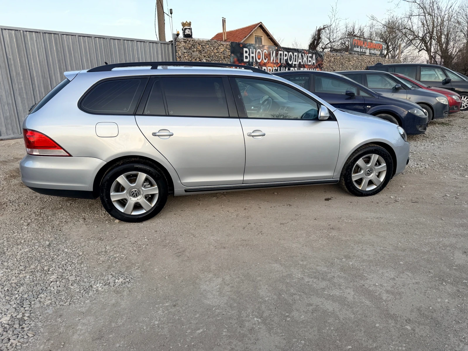 VW Golf 1.6TDI , снимка 3 - Автомобили и джипове - 53833022