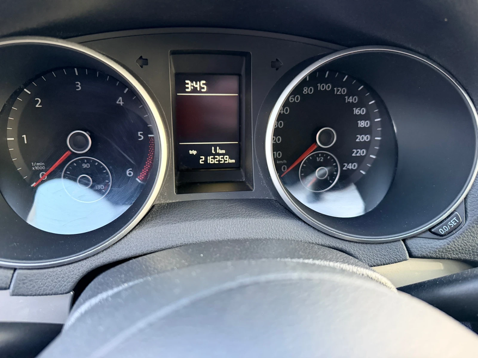 VW Golf 1.6TDI , снимка 9 - Автомобили и джипове - 53833022