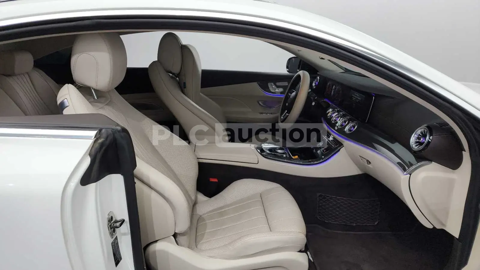 Mercedes-Benz E 450 AMG PK* 9G TRONIK* PANAMERICANA* HEAD-UP* КРАЙНА Ц, снимка 13 - Автомобили и джипове - 54019054