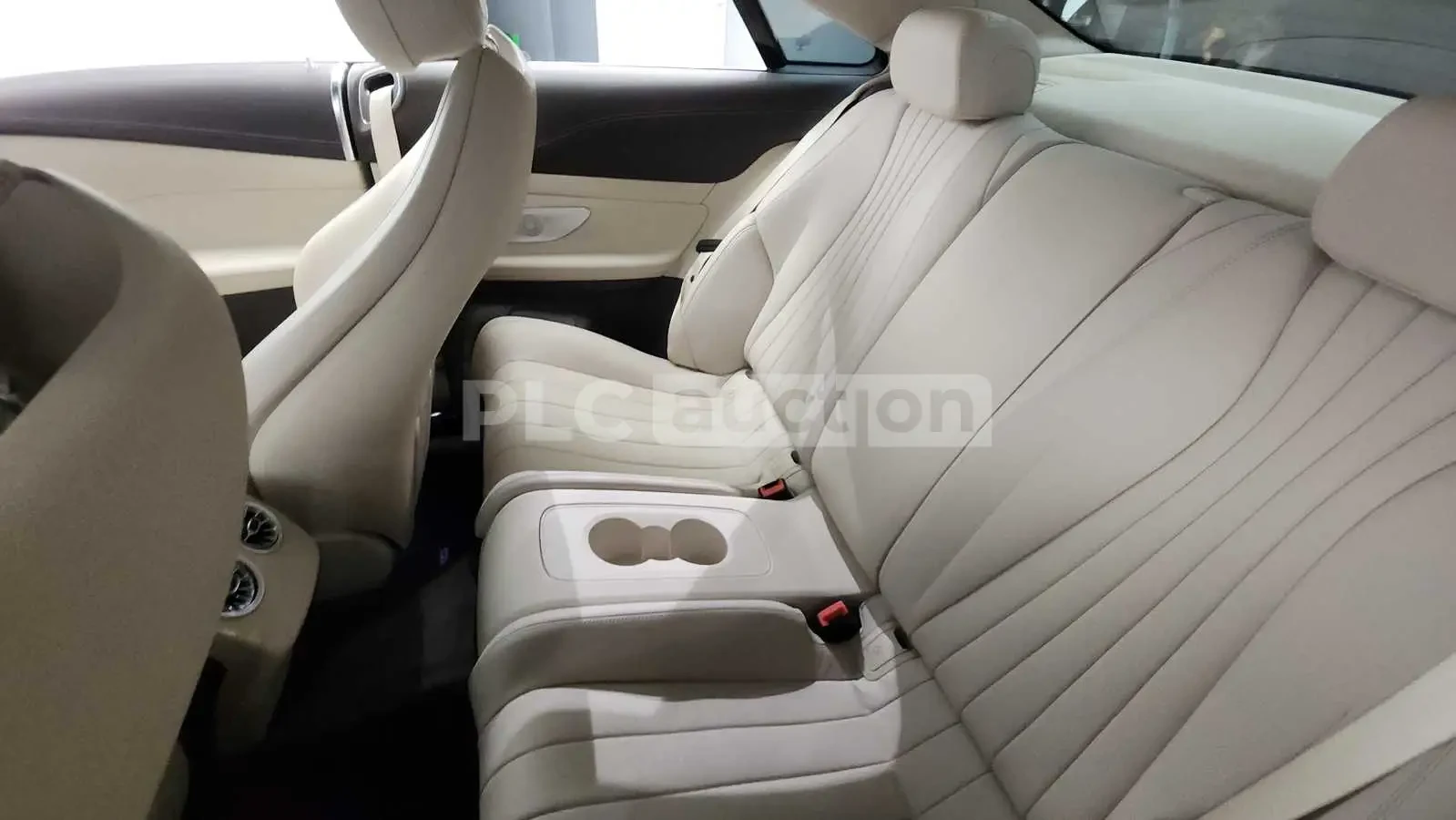 Mercedes-Benz E 450 AMG PK* 9G TRONIK* PANAMERICANA* HEAD-UP* КРАЙНА Ц, снимка 15 - Автомобили и джипове - 54019054