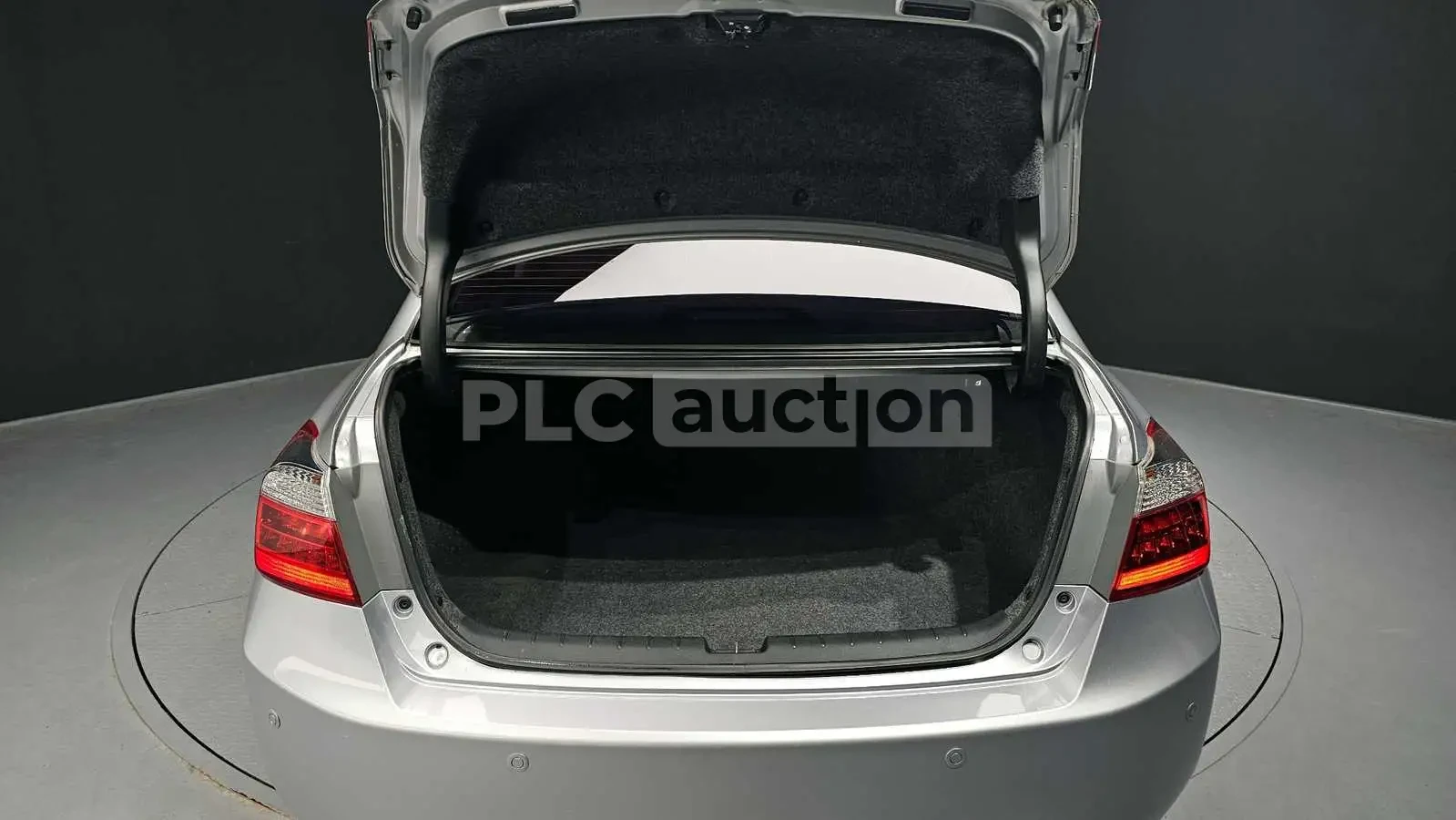 Honda Legend, снимка 17 - Автомобили и джипове - 54146936