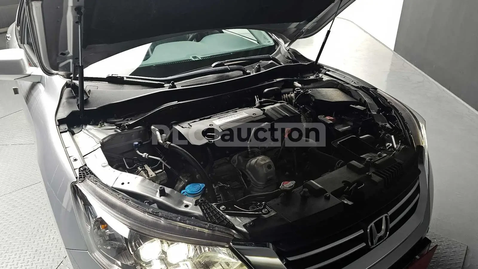 Honda Legend, снимка 6 - Автомобили и джипове - 54146936