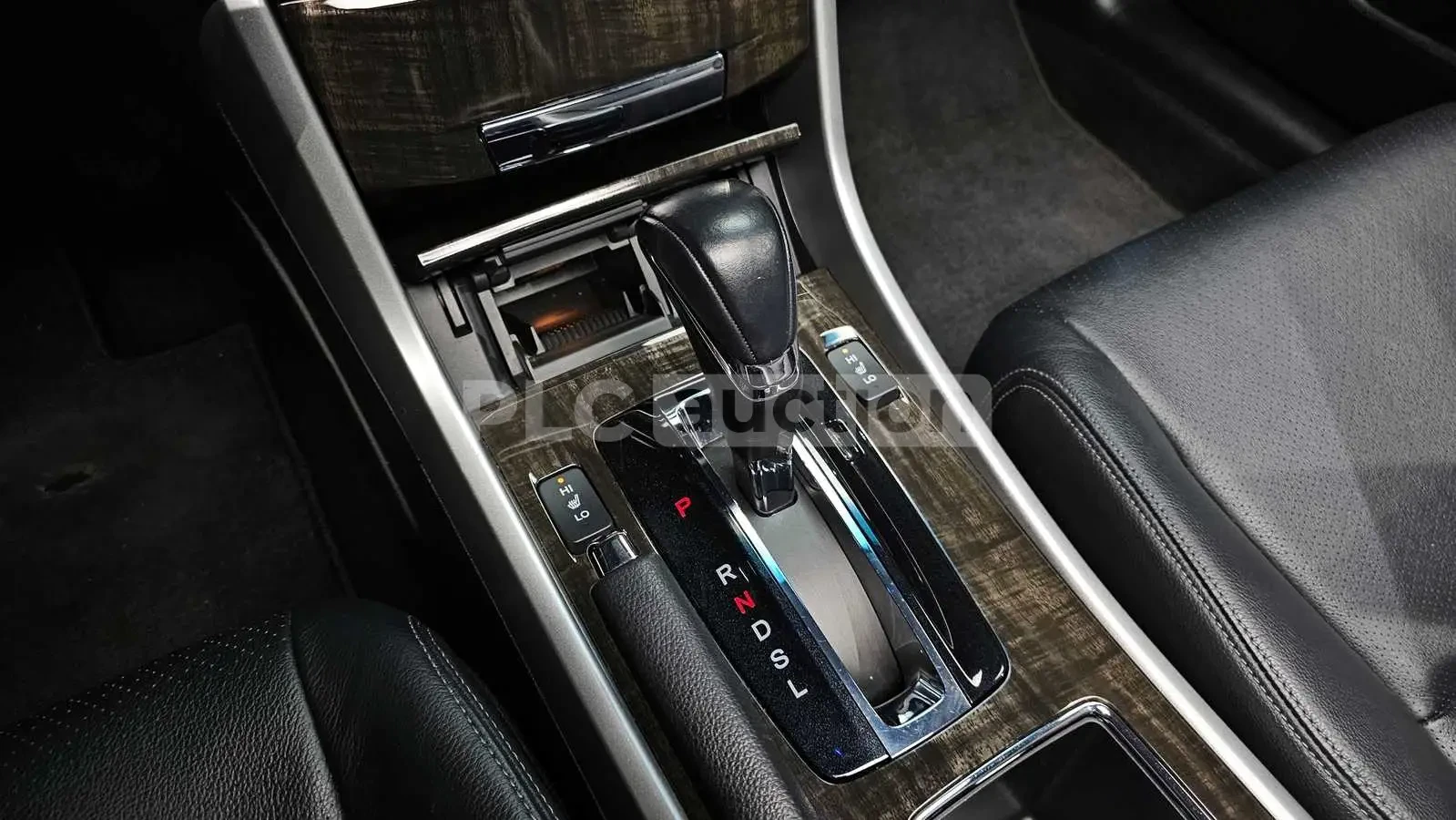 Honda Legend, снимка 9 - Автомобили и джипове - 54146936