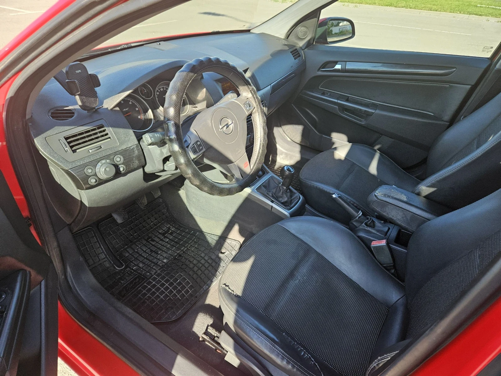 Opel Astra 1.9 cdti 120 hp, снимка 11 - Автомобили и джипове - 54729556