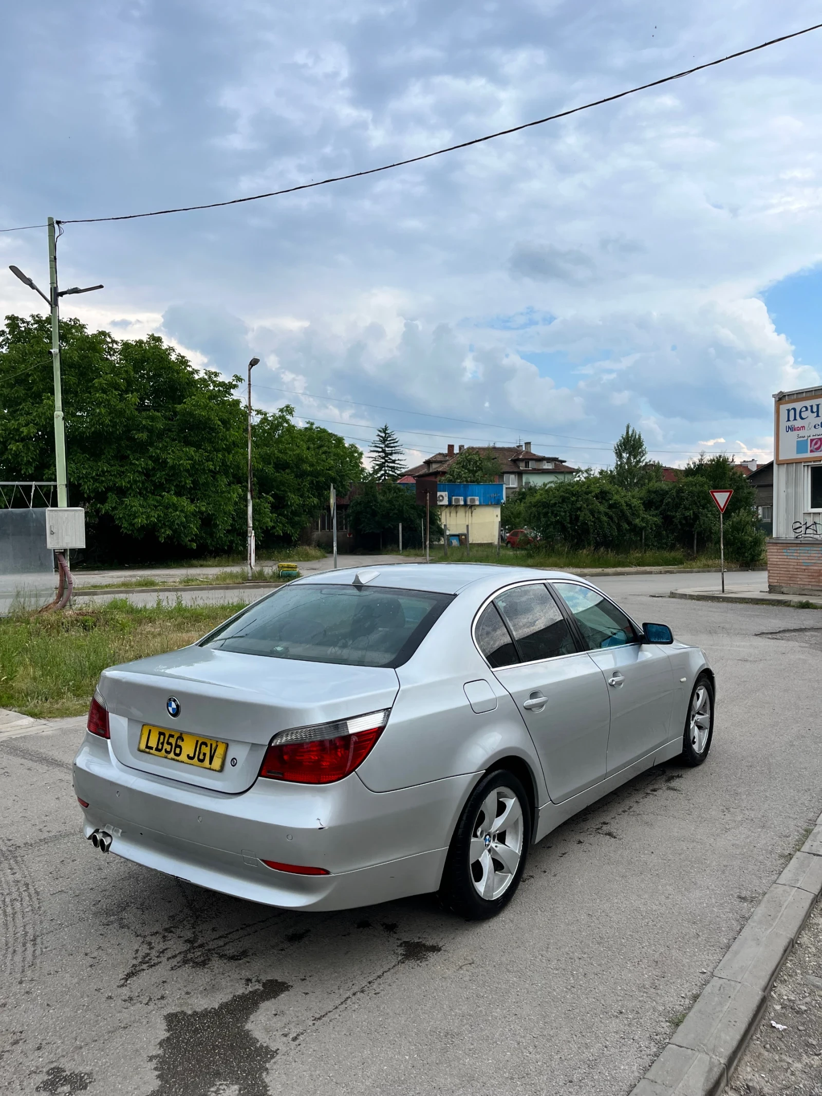BMW 520 230hp, снимка 5 - Автомобили и джипове - 54921634
