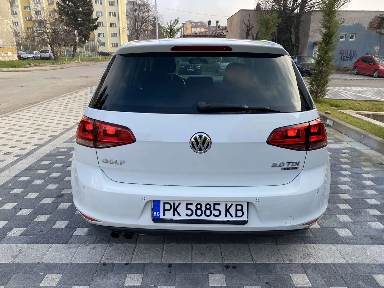 VW Golf 2.0TDi 4X4 150HP Sport pack , снимка 4 - Автомобили и джипове - 55315364