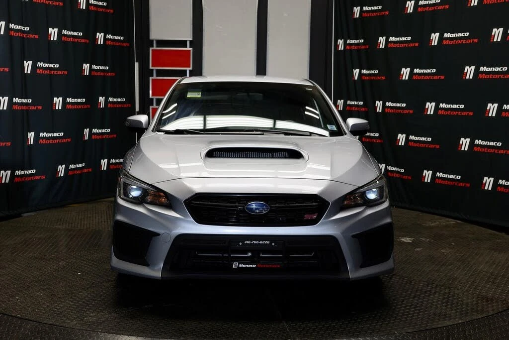 Subaru WRX * STI* Manual* KEYLESS* Camera* ПОДГРЕВ* , снимка 2 - Автомобили и джипове - 55431587
