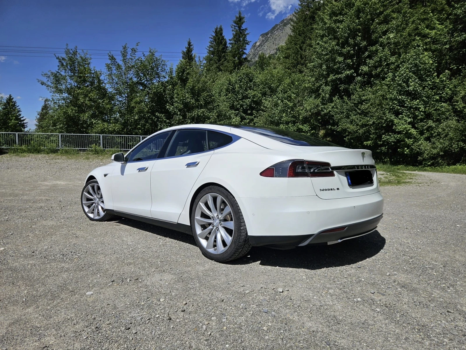Tesla Model S 90D, снимка 5 - Автомобили и джипове - 55673877