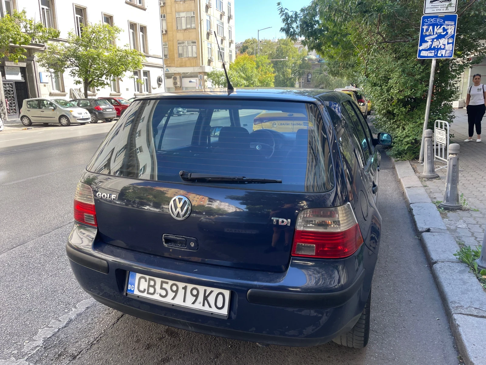 VW Golf, снимка 4 - Автомобили и джипове - 55995945