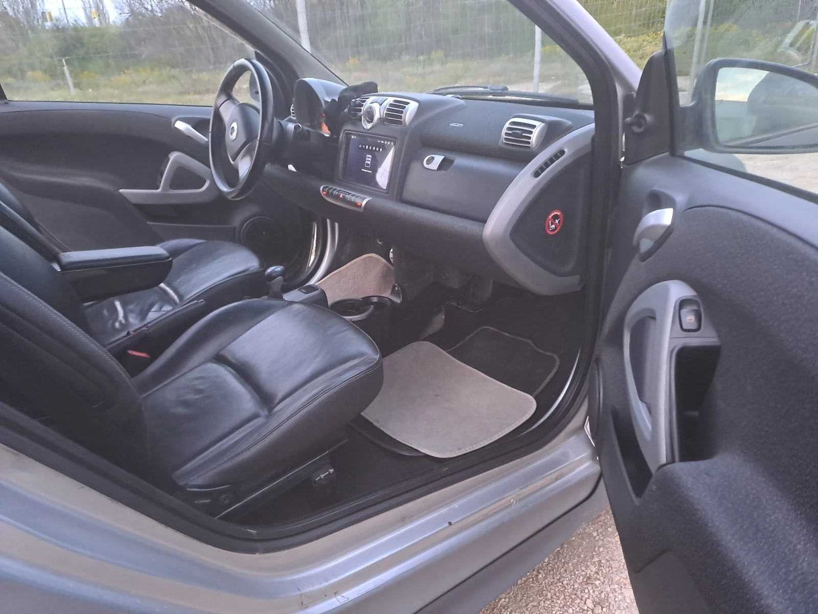 Smart Fortwo 1.0i SPEZIALL EDISON, снимка 8 - Автомобили и джипове - 56165575
