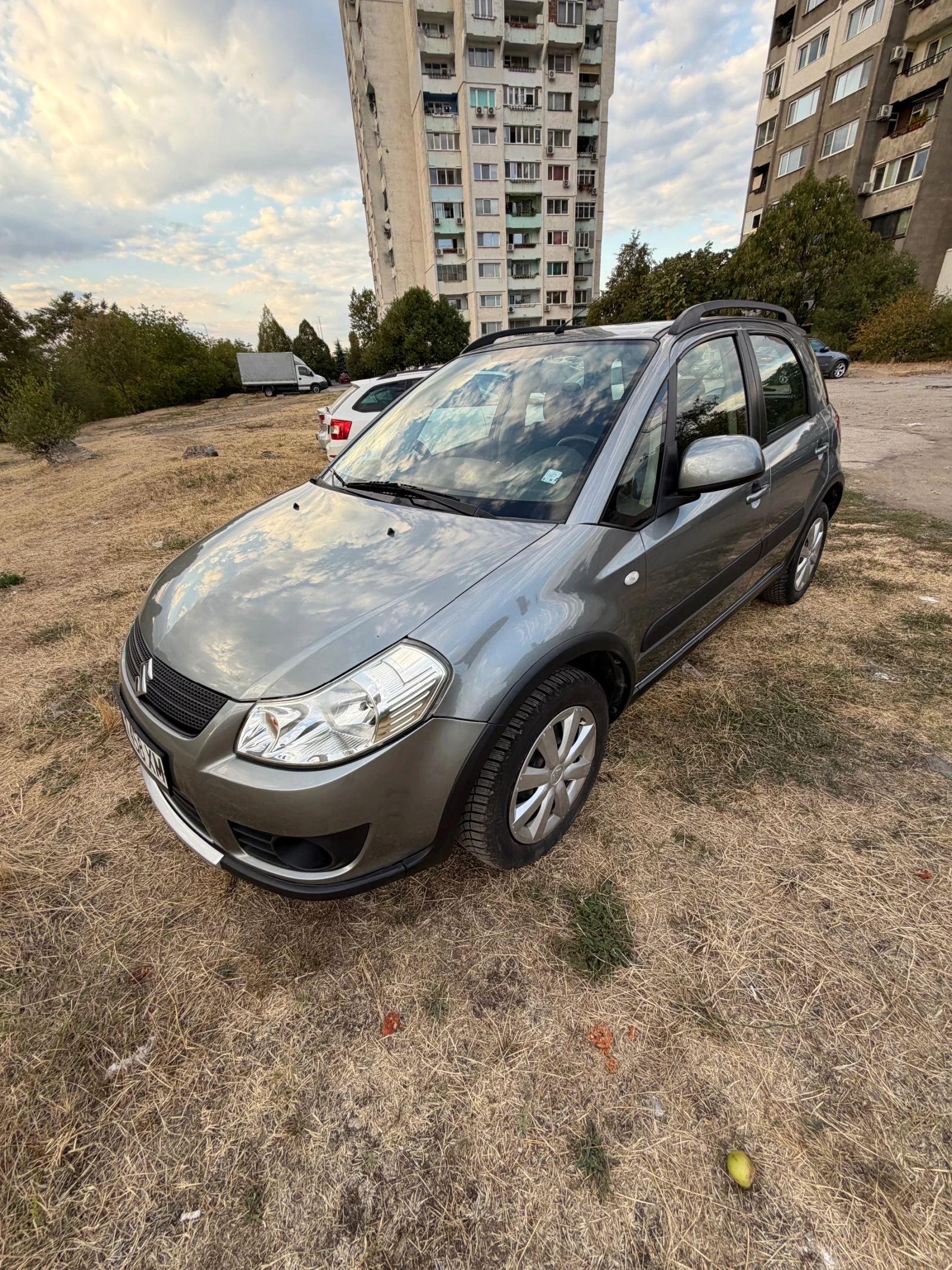 Suzuki SX4, снимка 2 - Автомобили и джипове - 56168181