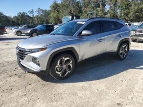 Hyundai Tucson  1