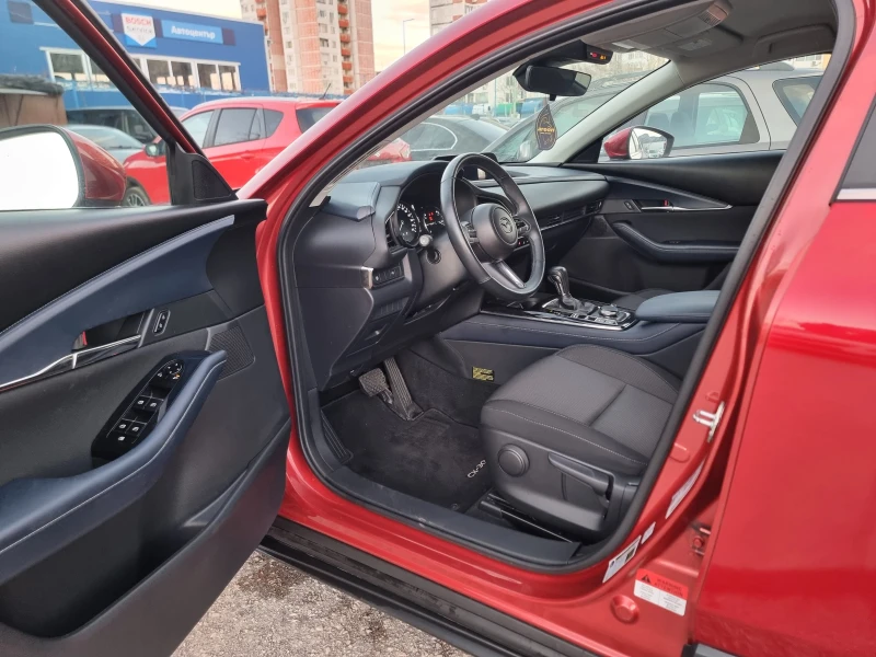 Mazda CX-30 2.5I SKYACTIVE-G, снимка 10 - Автомобили и джипове - 39221184