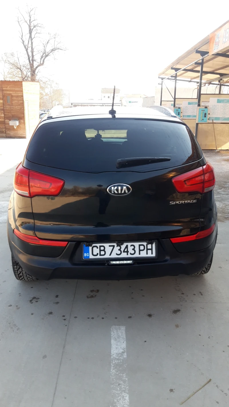 Kia Sportage, снимка 11 - Автомобили и джипове - 49306725