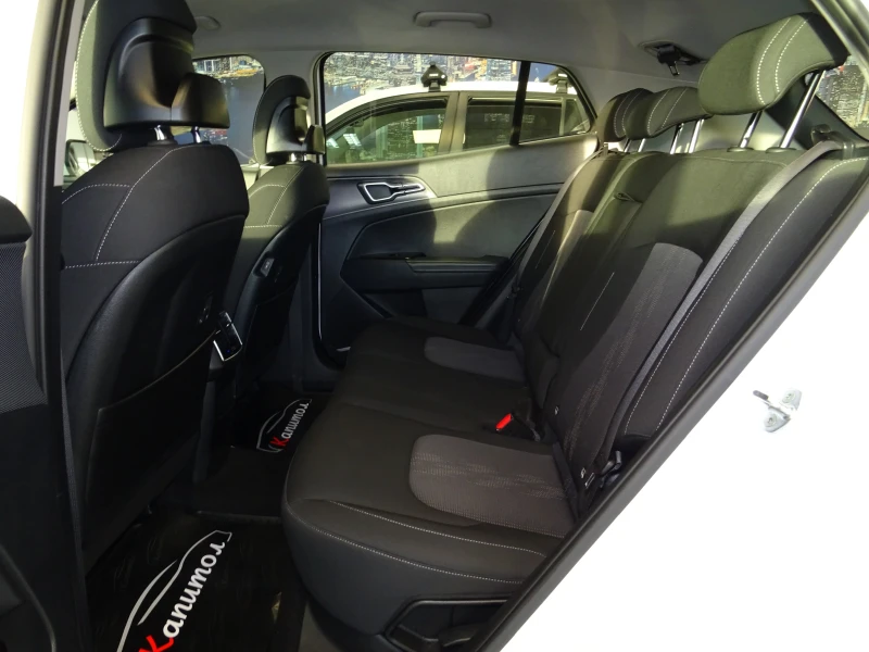 Kia Sportage PHEV 4WD PLUG IN ACTIVE 265, снимка 13 - Автомобили и джипове - 52214110