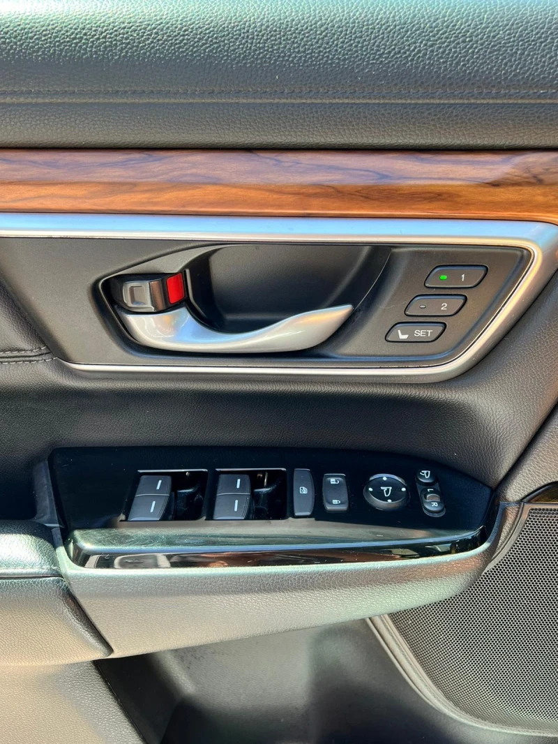 Honda Cr-v Prestige, снимка 10 - Автомобили и джипове - 52579287